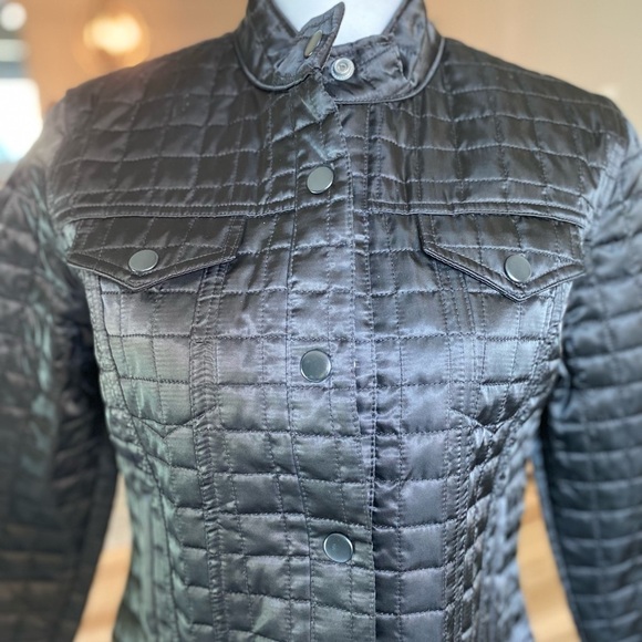 GAP Womens quilted black Jacket size Medium - Picture 8 of 11